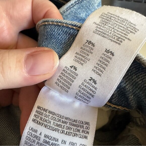 MOTHER | Love In A Boat The Insider Crop Step Fray Jeans - Picture 7 of 8